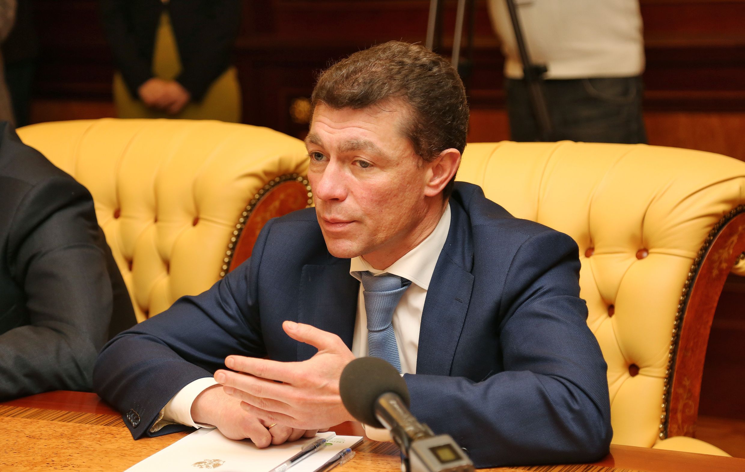 Раздать все - такой вариант не рассматривался". Правительство РФ не готово выпла